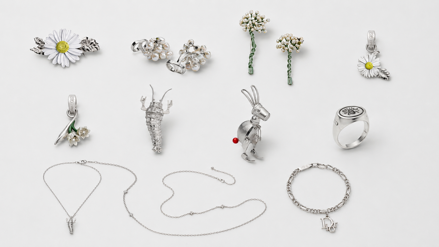 ディオールのカスタムできるメンズアクセサリー。ザリガニやハチのチャームで楽しむ新作ジュエリー