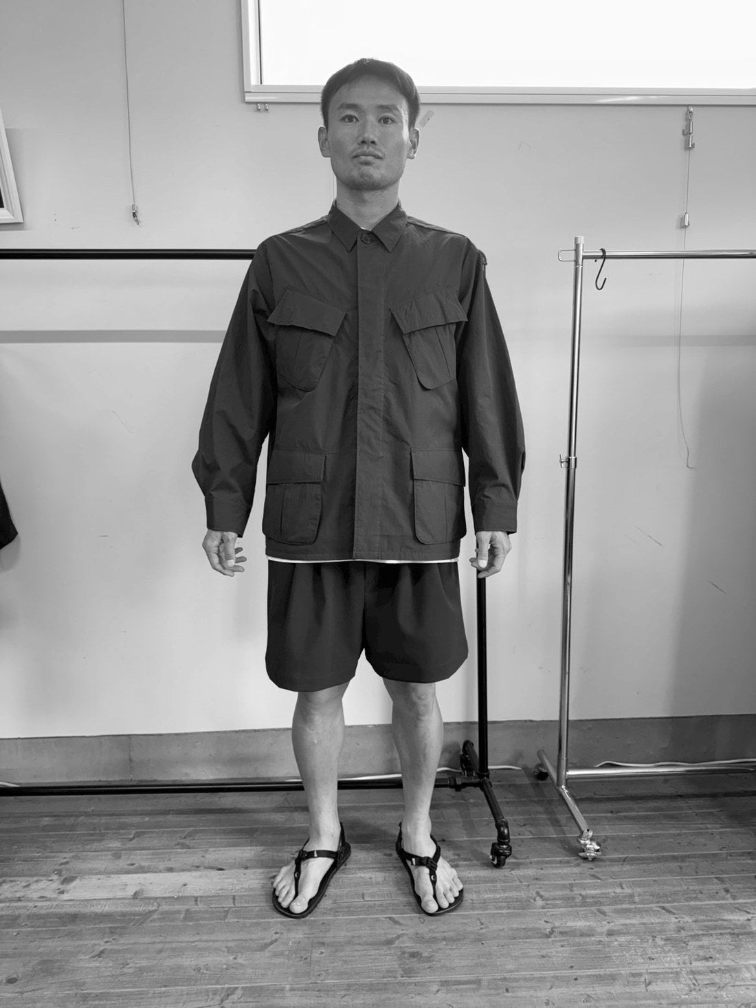 イージーバギーショーツの着用イメージ（180cm）